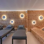 Hotel Gaestehaus Sankt Ulrich 3*