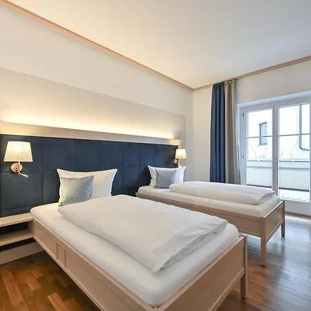 Gaestehaus Sankt Ulrich 3*