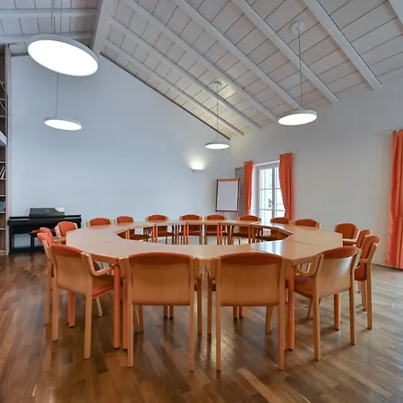 Gaestehaus Sankt Ulrich Отель 3*