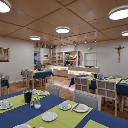 Gaestehaus Sankt Ulrich Hotel 3*