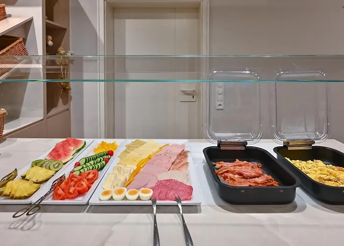 Gaestehaus Sankt Ulrich 3*