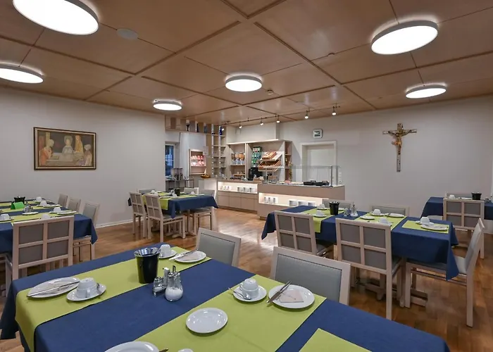 Gaestehaus Sankt Ulrich Hotell 3*